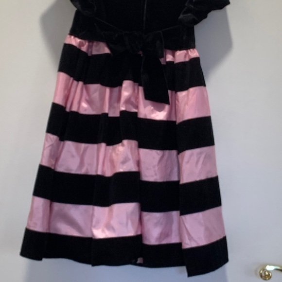 Subie black and pink dress 5 - Picture 4 of 4